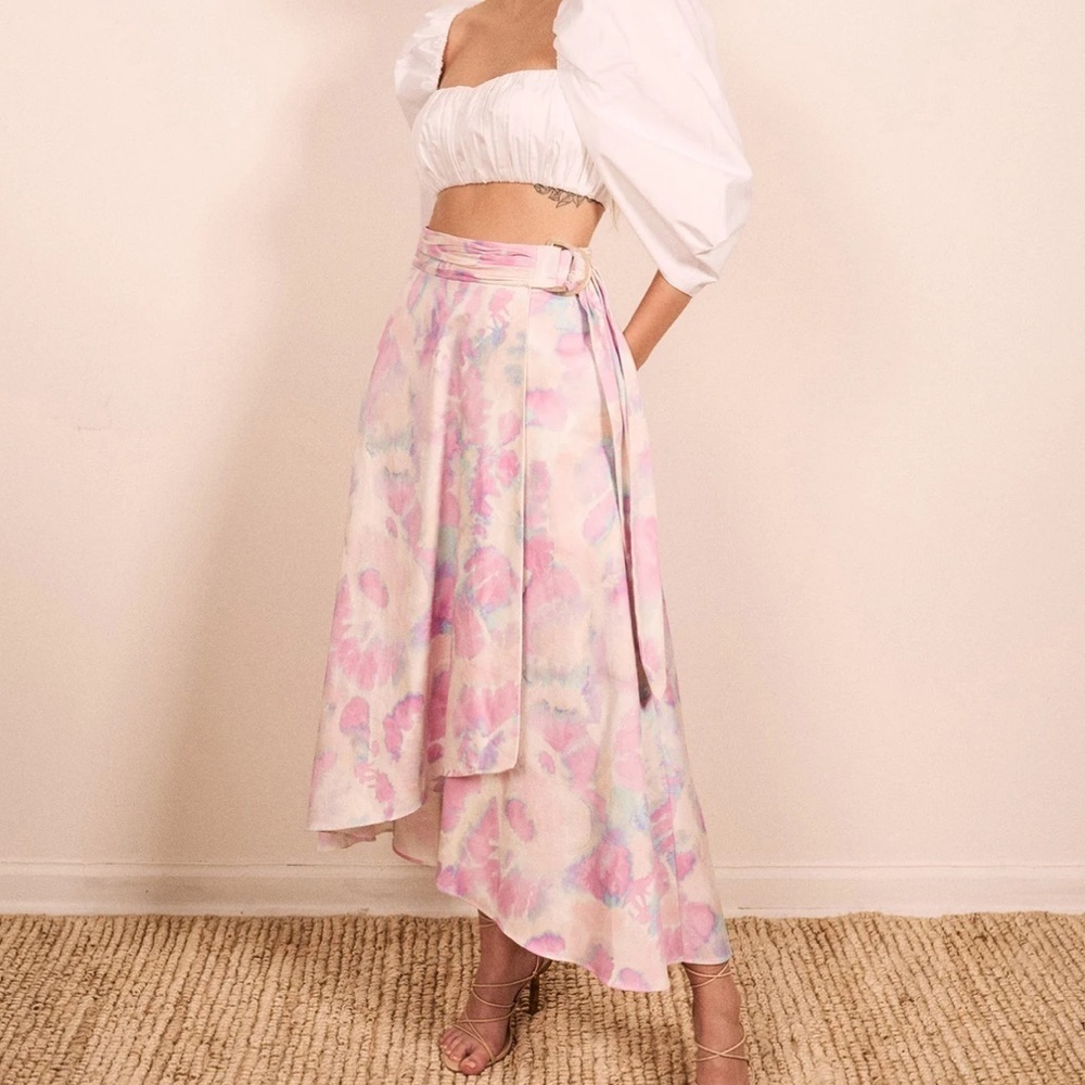 AiiFOS Dolores 🔥sale🔥skirt in white pink blues purple colors